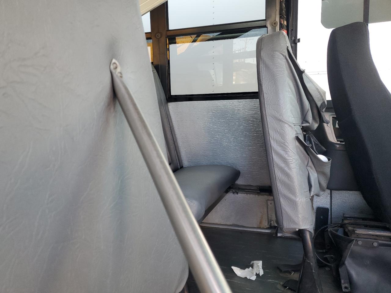 2007 FREIGHTLINER All models VIN 4UZABRCS67CX53732 photo 6
