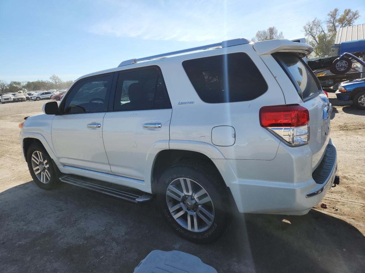 2011 Toyota 4runner VIN JTEBU5JR5B5066794 photo 2
