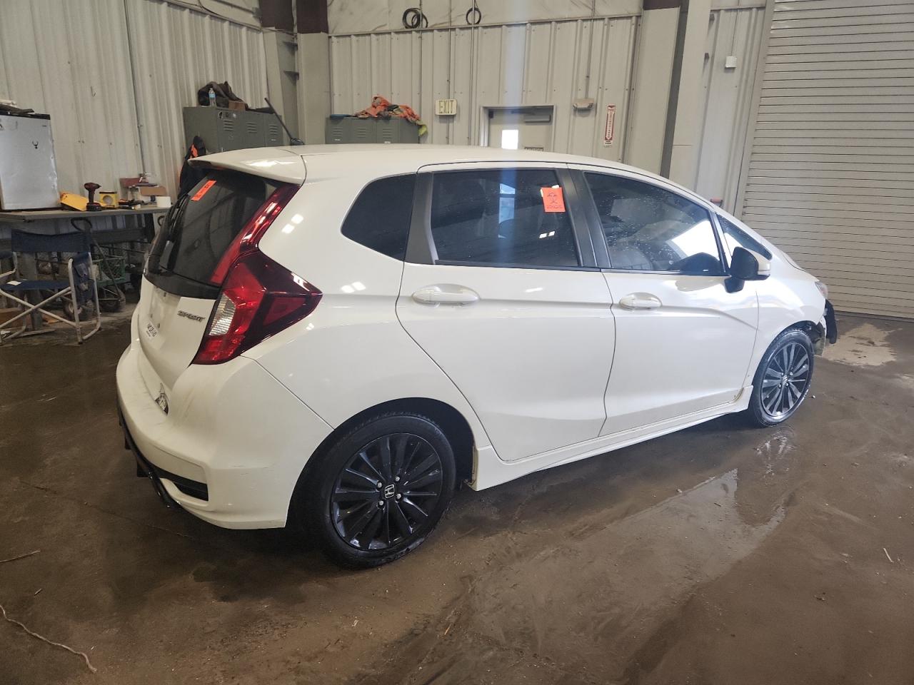 2019 Honda Fit VIN 3HGGK5H66KM723173 photo 3