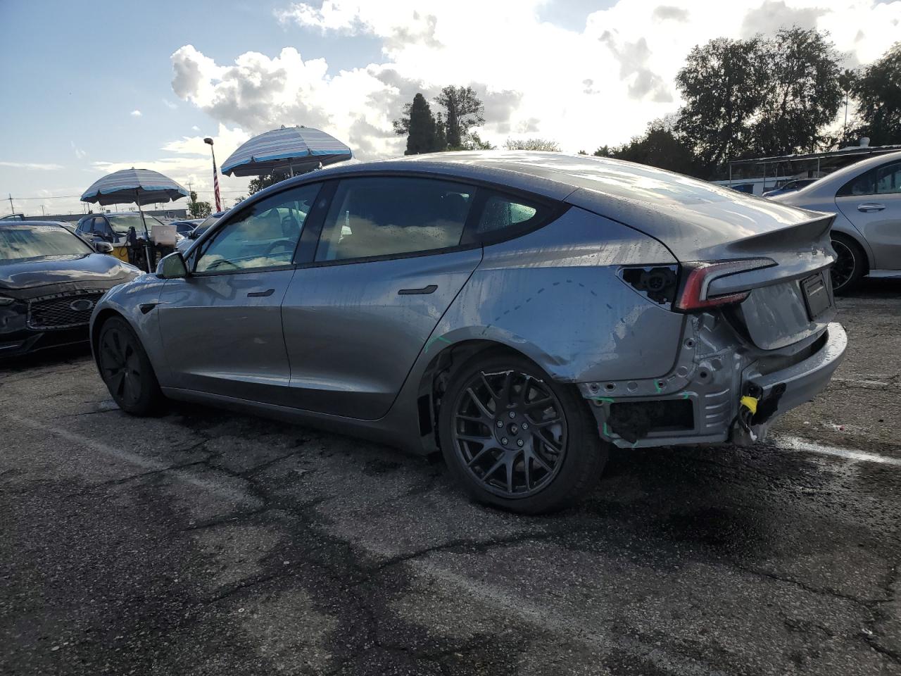 2025 Tesla Model 3 VIN 5YJ3E1EAXSF002493 photo 2