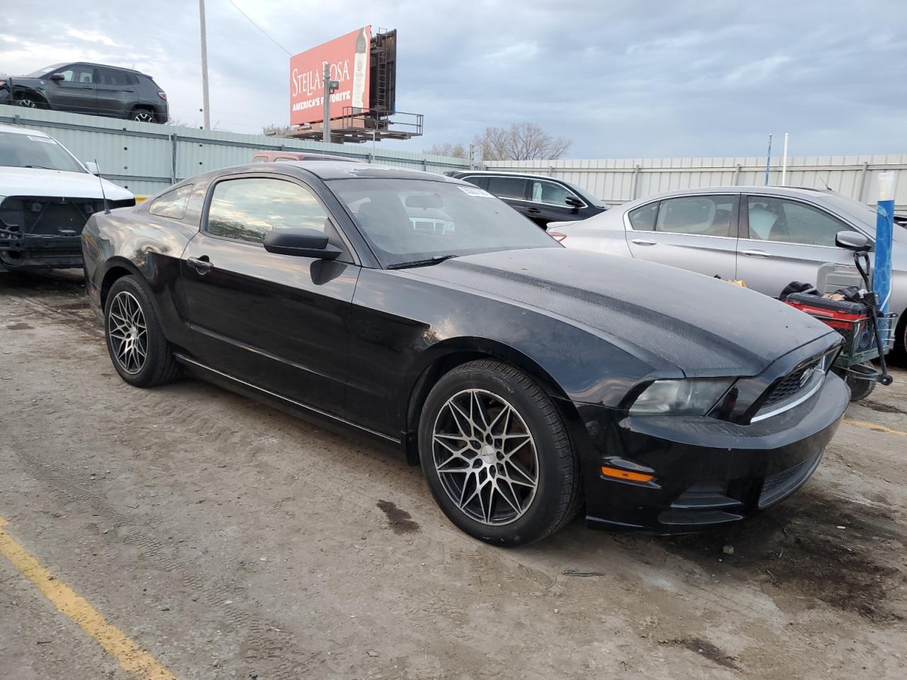 2014 Ford All models VIN 1ZVBP8AM0E5306319 photo 4