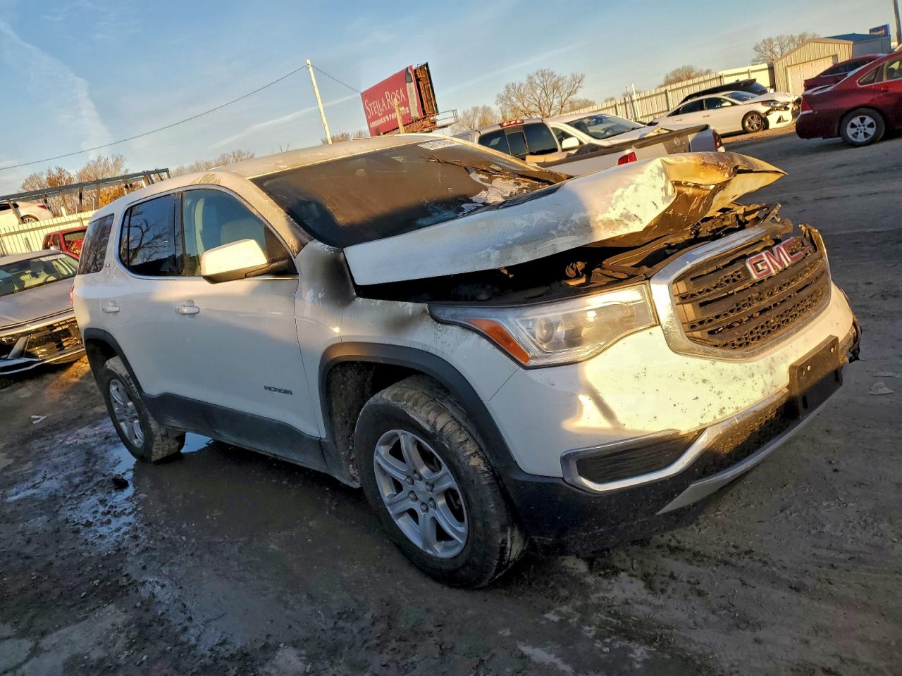 2018 GMC Acadia VIN 1GKKNRLAXJZ108372 photo 4
