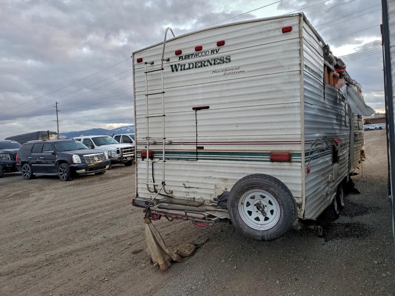 2000 FLEETWOOD Trailers VIN 1ED1H2629Y2397358 photo 4