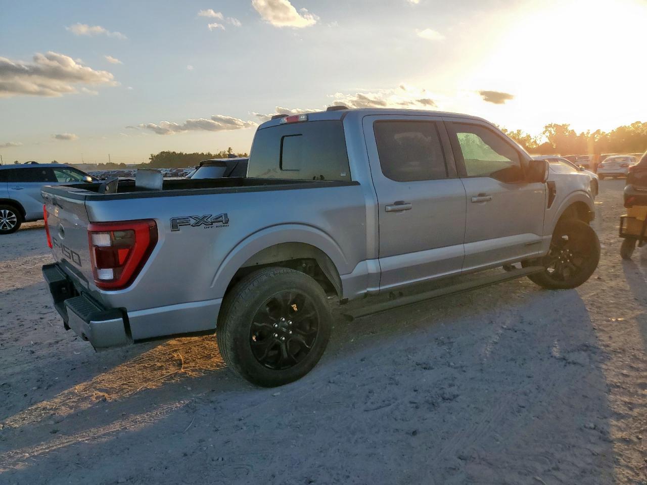 2023 Ford F-150 VIN 1FTFW1ED2PFD02455 photo 3