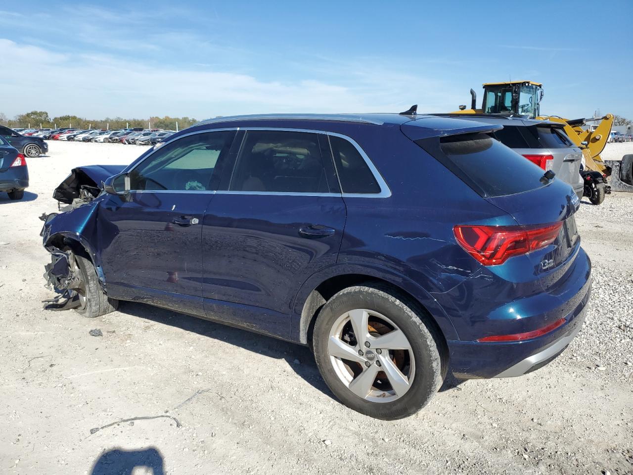 2020 Audi Q3 VIN WA1AECF35L1124816 photo 2