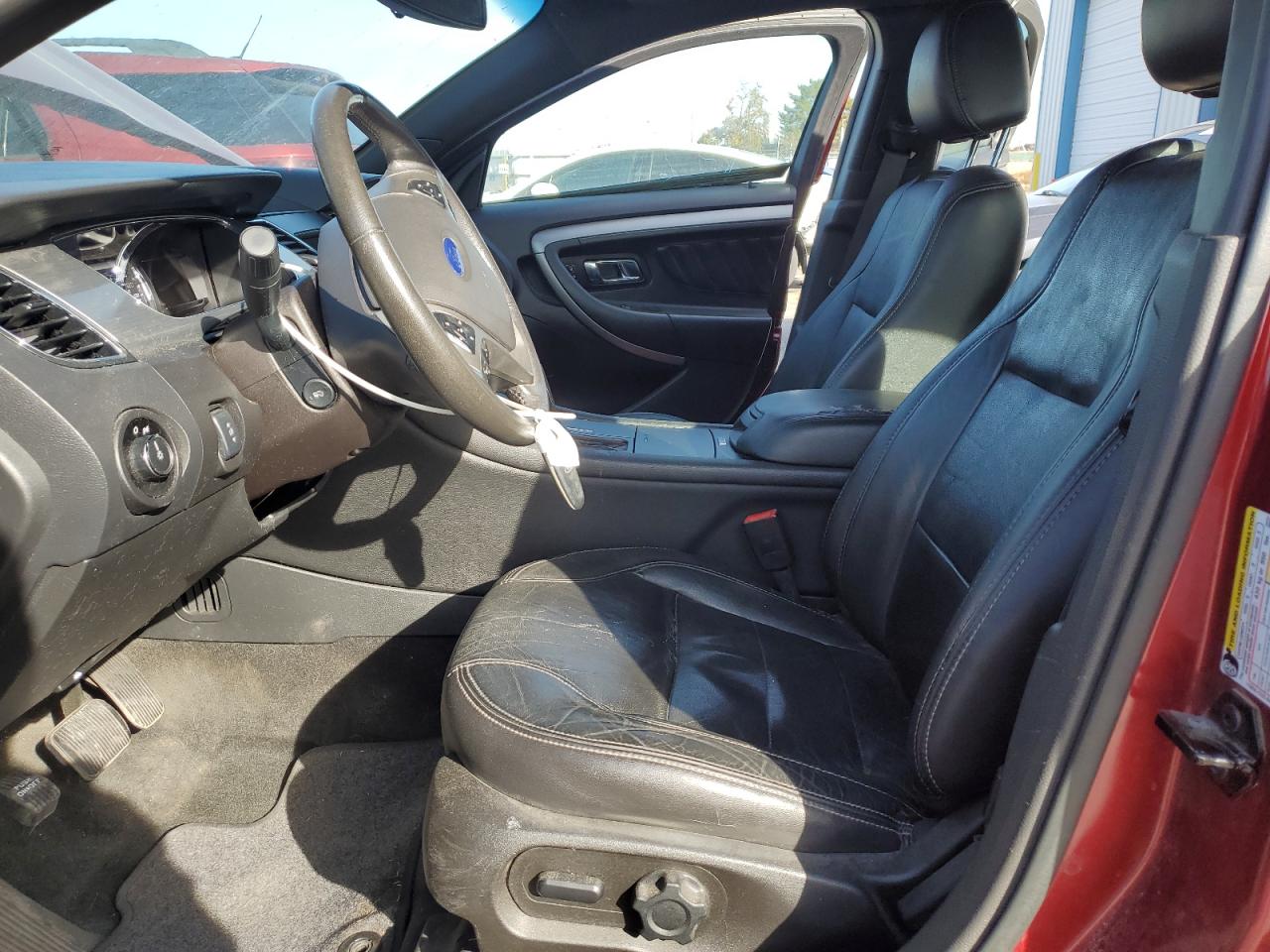 2015 Ford Taurus VIN 1FAHP2E82FG172982 photo 7