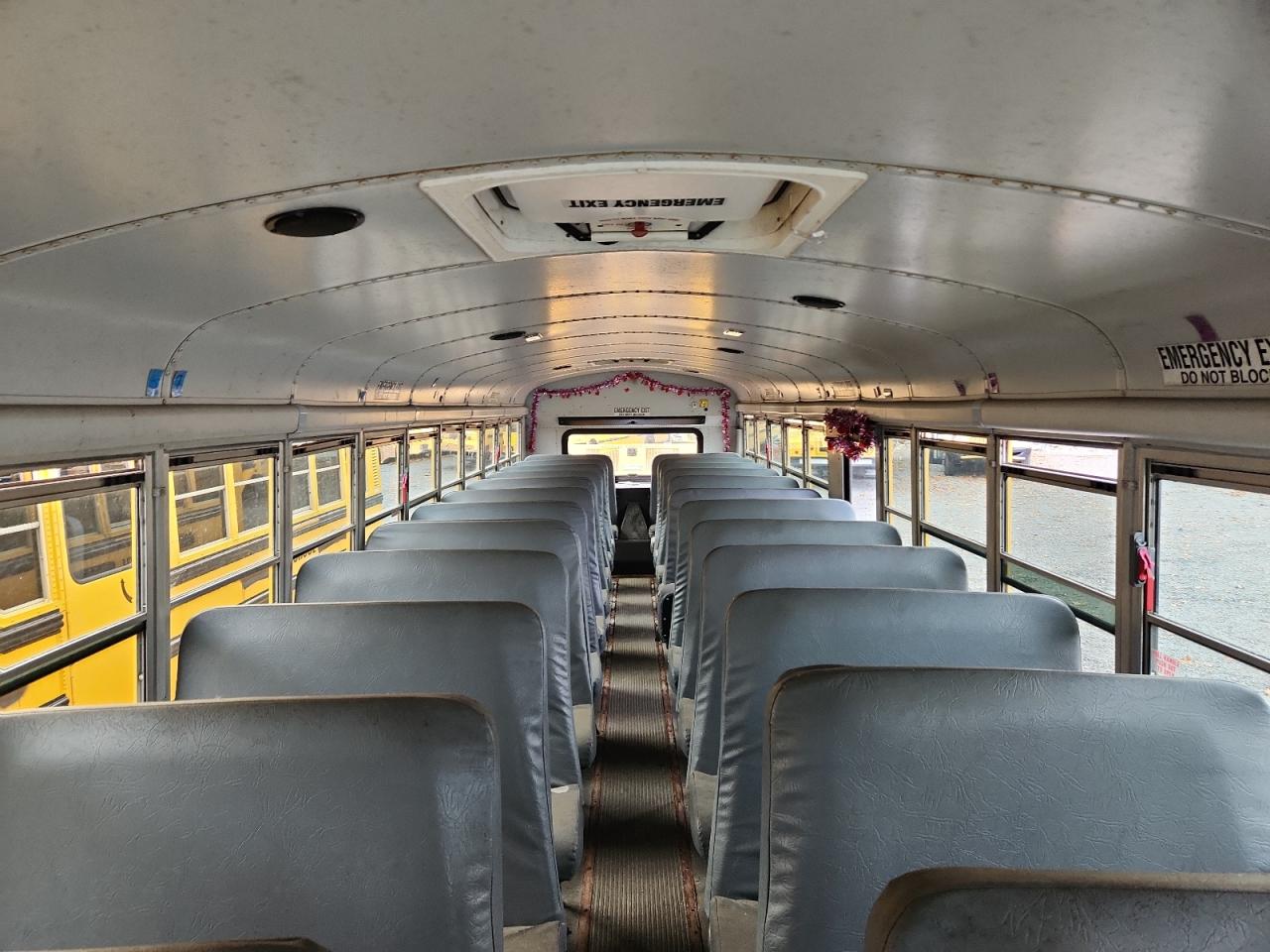 2012 THOMAS Saf-t-line VIN 1T7YN4E27C1149996 photo 6