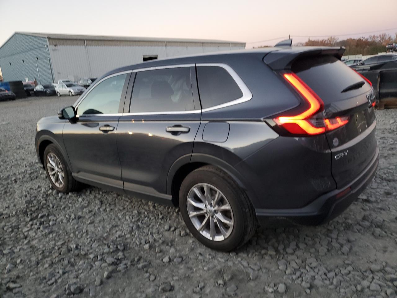 2024 Honda Crv VIN 2HKRS4H49RH487019 photo 2