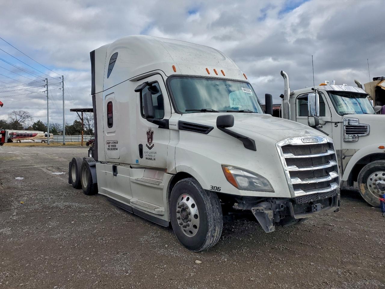 2020 FREIGHTLINER All other VIN 3AKJHHDR7LSLR0194 photo 1