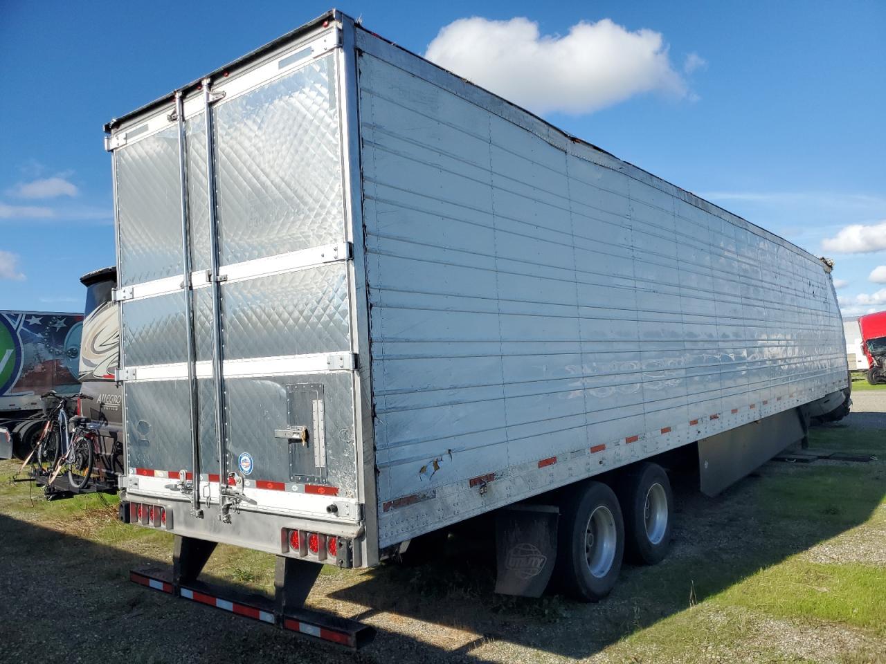 2024 UTILITY Utility tr VIN 1UYVS2533R2048738 photo 4