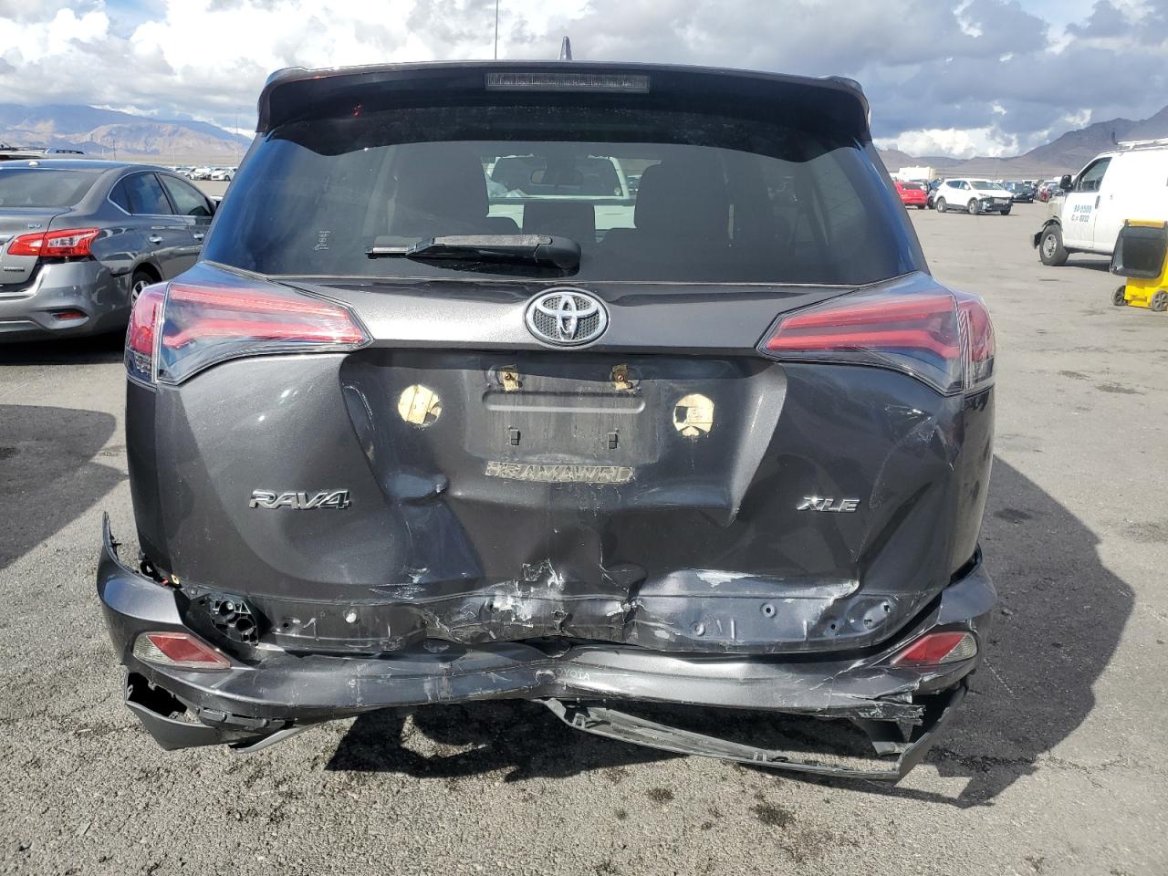 2018 Toyota Rav4 VIN JTMWFREV0JJ175992 photo 6