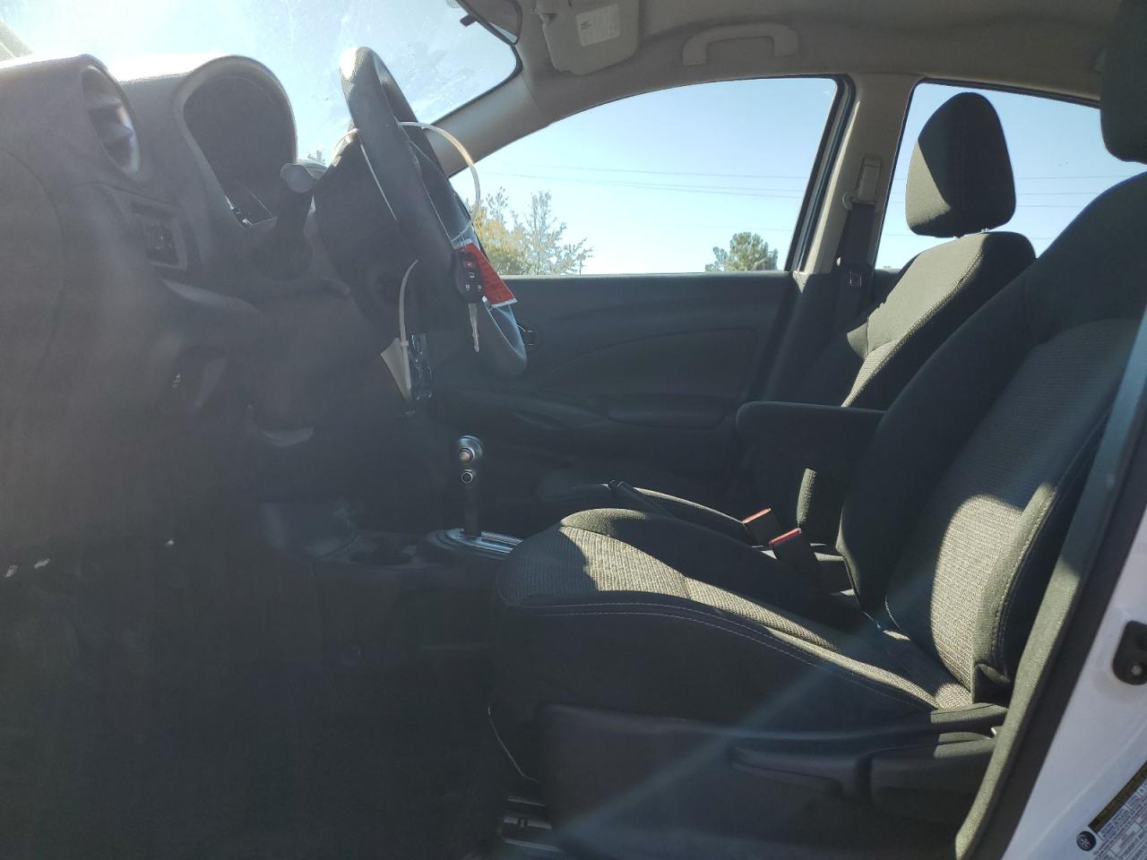 2018 Nissan Versa VIN 3N1CN7AP8JL841803 photo 7