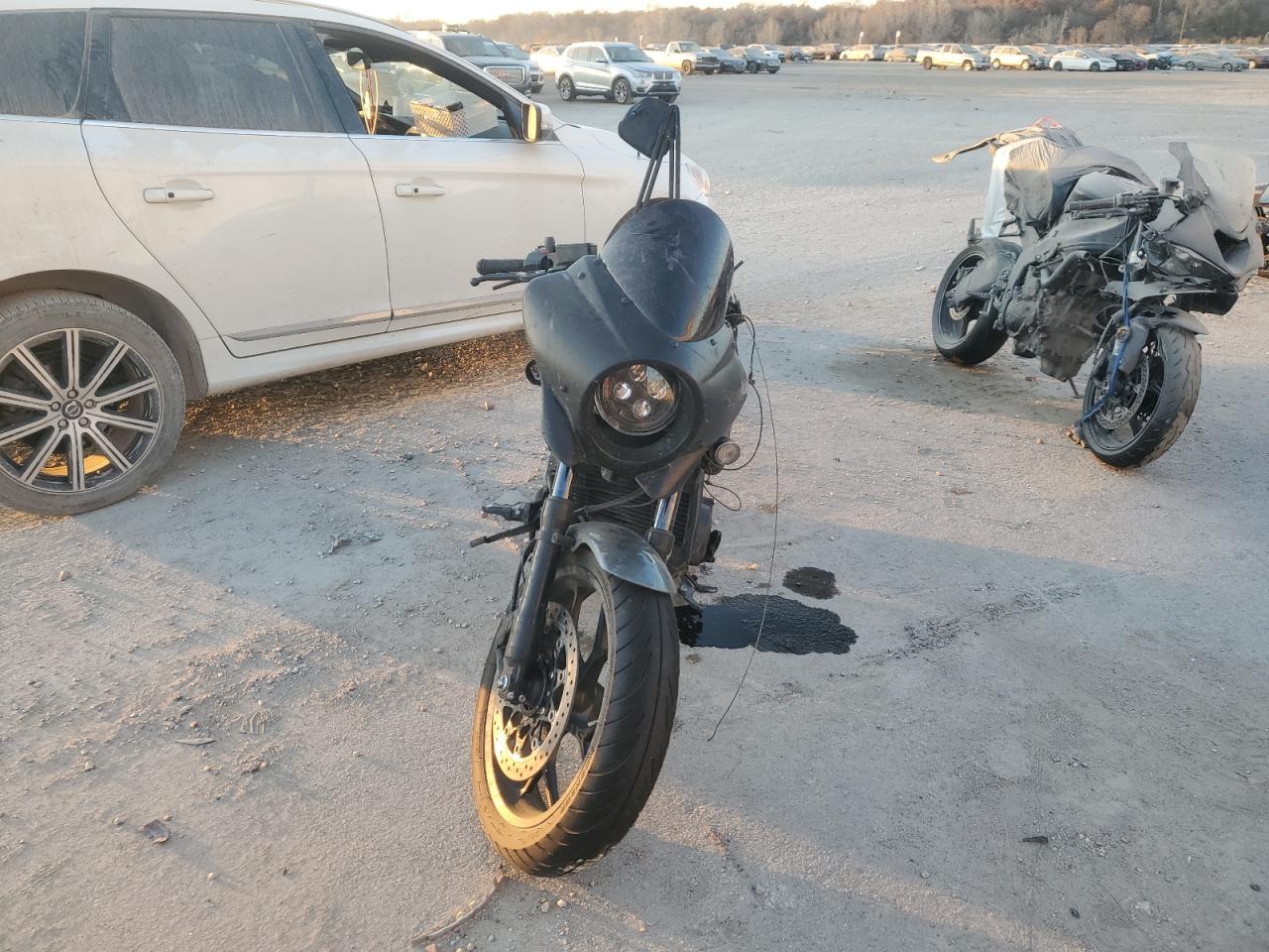 2024 Honda Cm cycle VIN JH2SC830XRK301104 photo 2