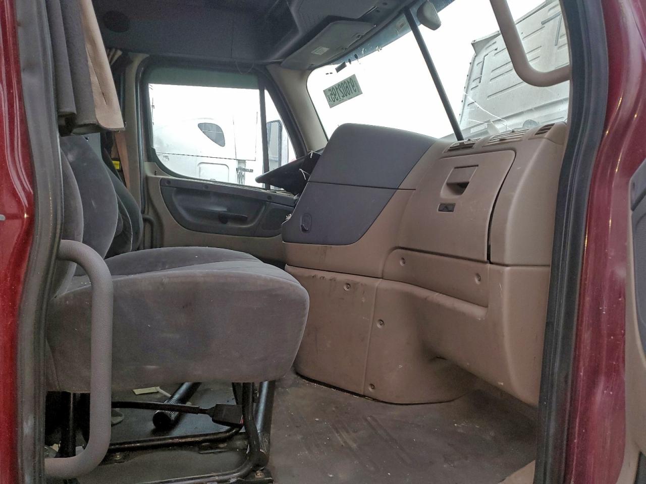 2013 FREIGHTLINER All models VIN 3AKJGLDV5DSBY1978 photo 7