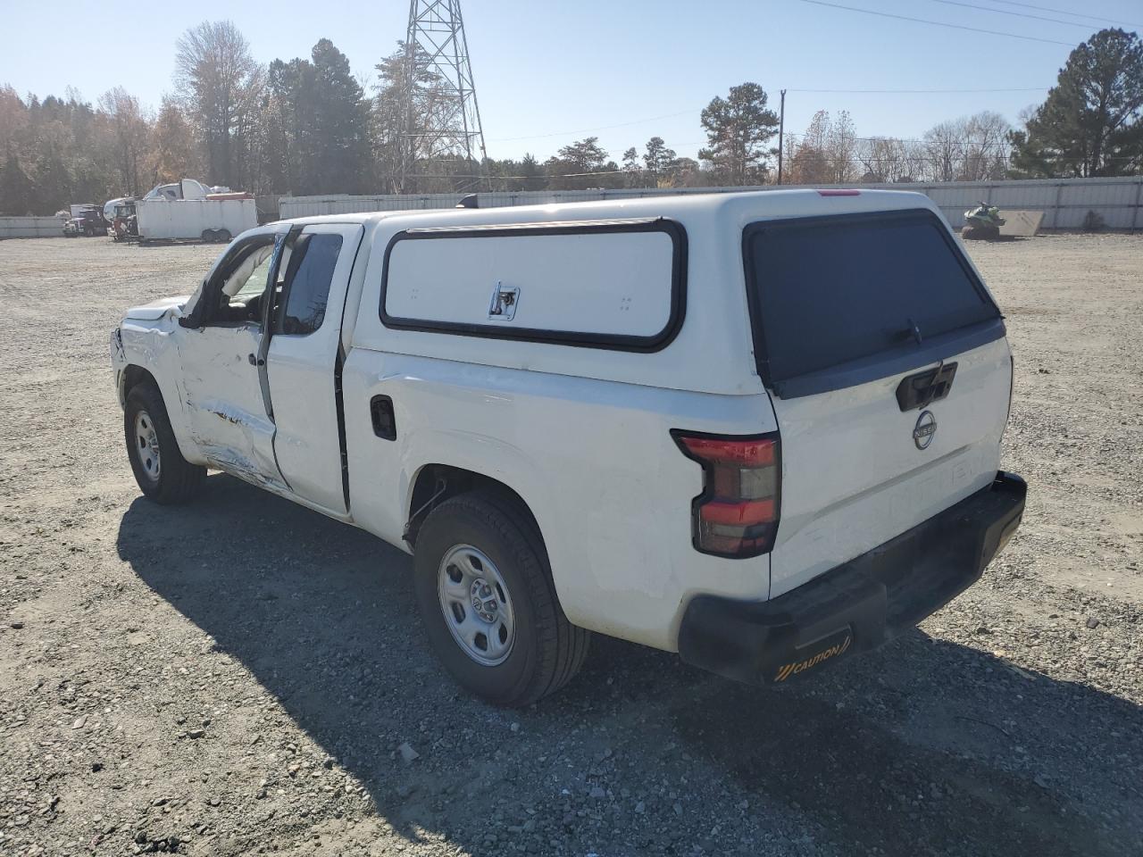 2024 Nissan Frontier VIN 1N6ED1CL9RN615214 photo 2