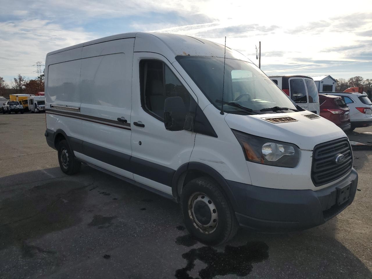2015 Ford All models VIN 1FTNE2CM2FKA08325 photo 4