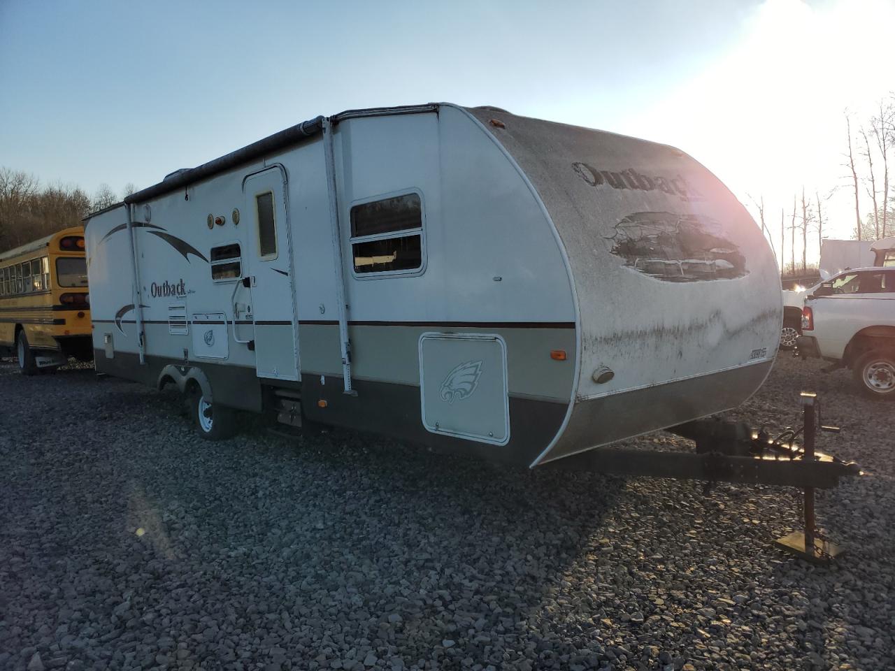 2008 KEYSTONE Trailer VIN 4YDT32B248S631782 photo 1