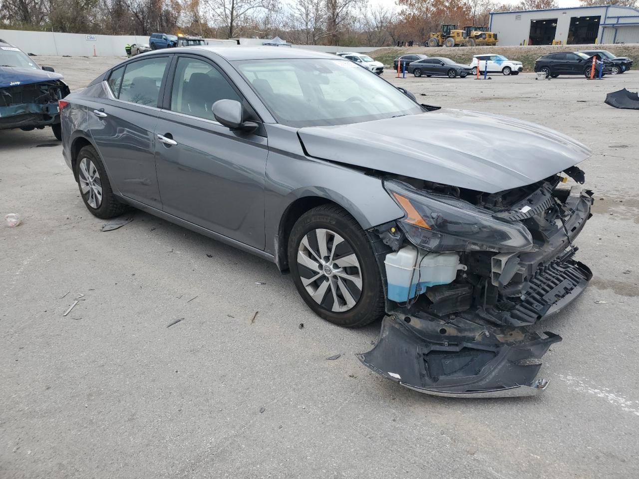 2023 Altima VIN 1N4BL4BW7PN304454 photo 4