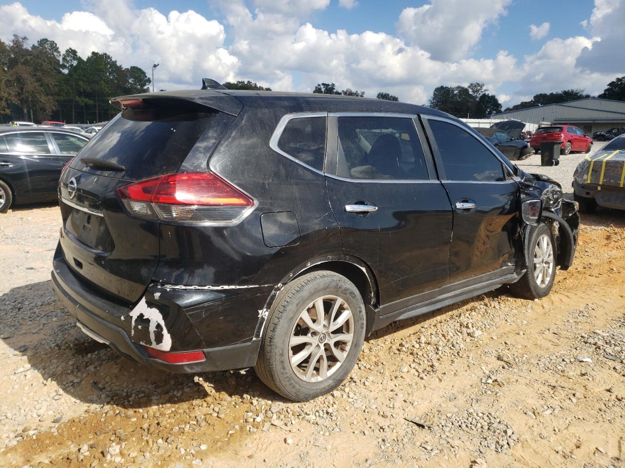 2018 All models VIN JN8BT27T6JW075493 photo 3