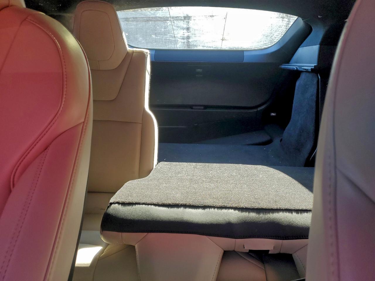2021 Tesla Model s VIN 5YJSA1E24MF424780 photo 10