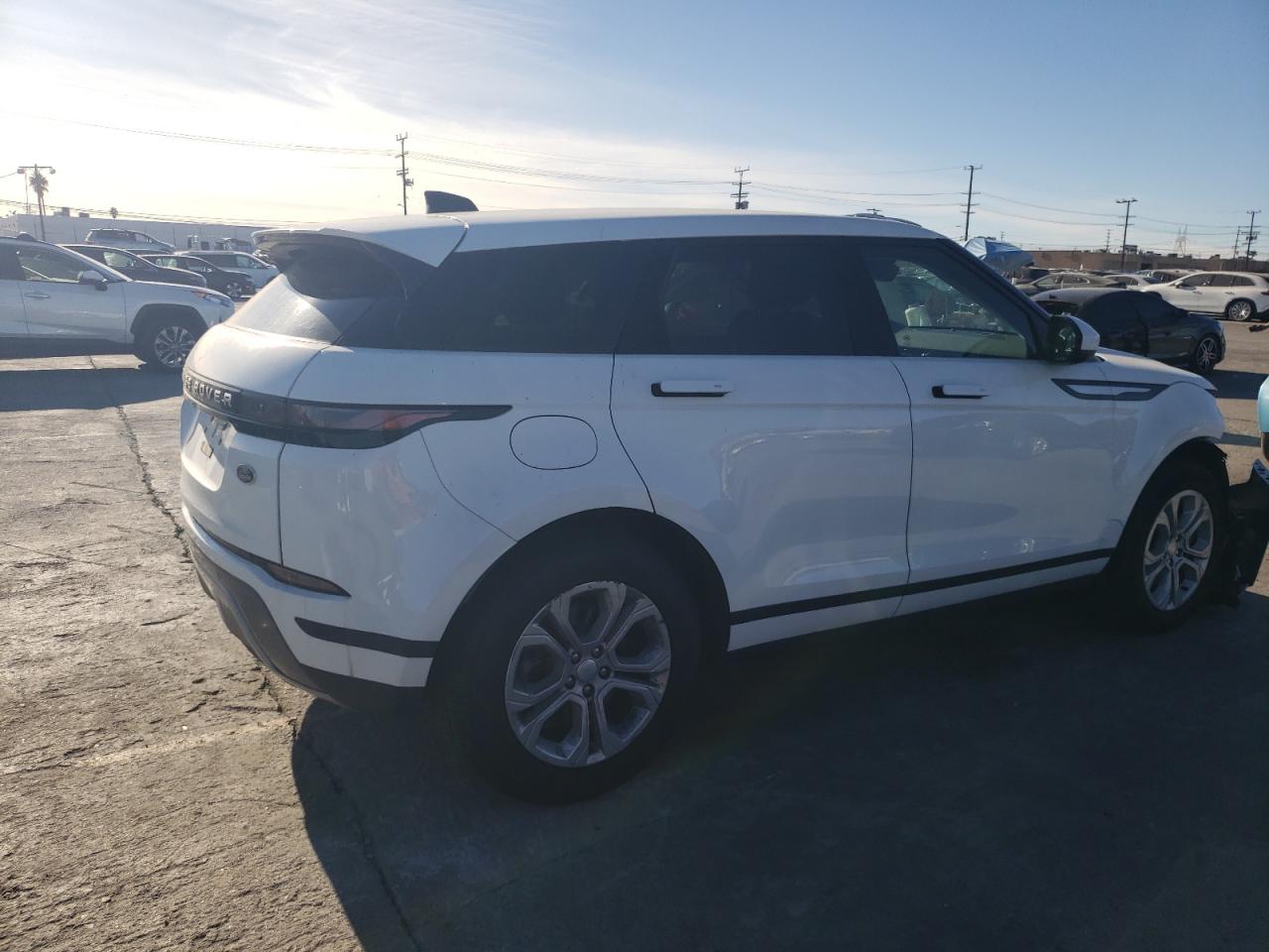 2023 Land Rangerover VIN SALZJ2FX3PH203618 photo 3