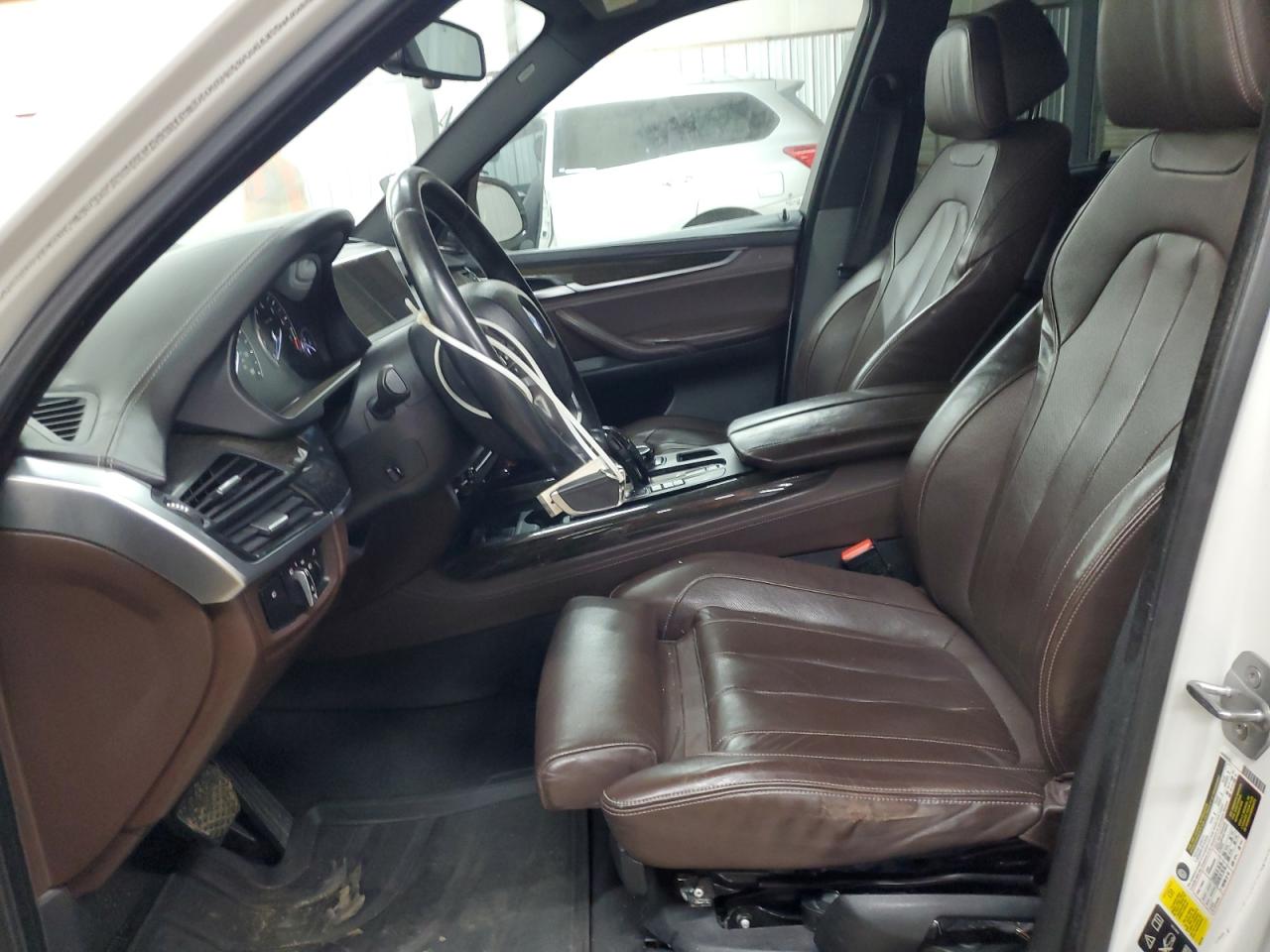 2017 BMW X5 VIN 5UXKR6C32H0J85055 photo 7