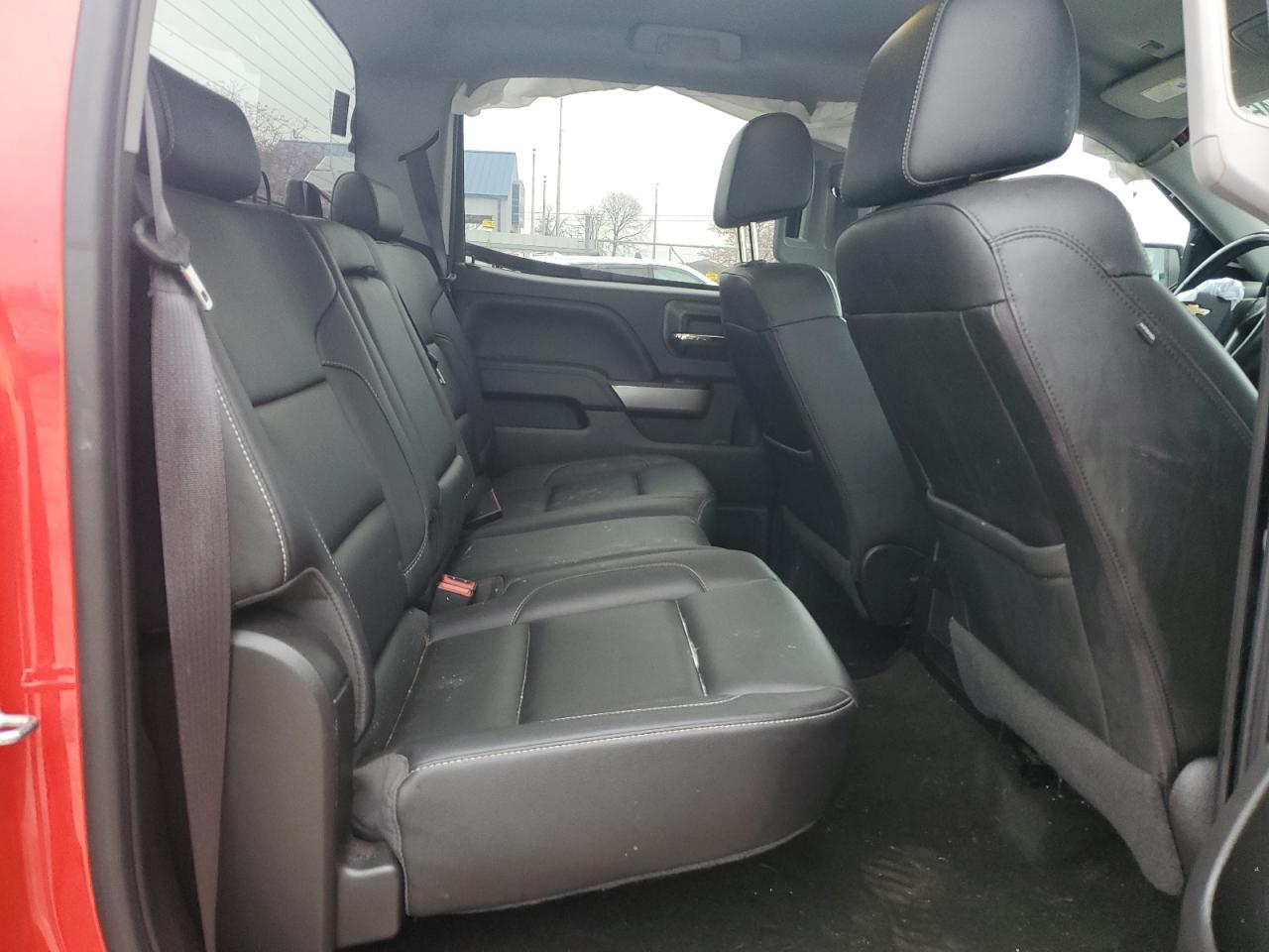 2016 Chevrolet All models VIN 3GCUKREC1GG336832 photo 10
