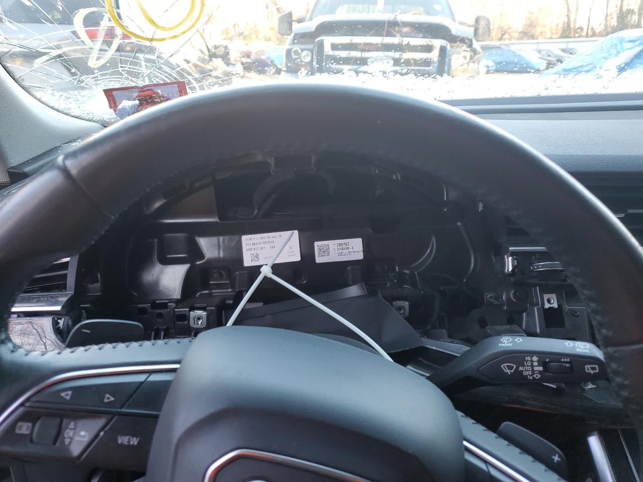 2019 Audi Q8 VIN WA1EVBF18KD034731 photo 9