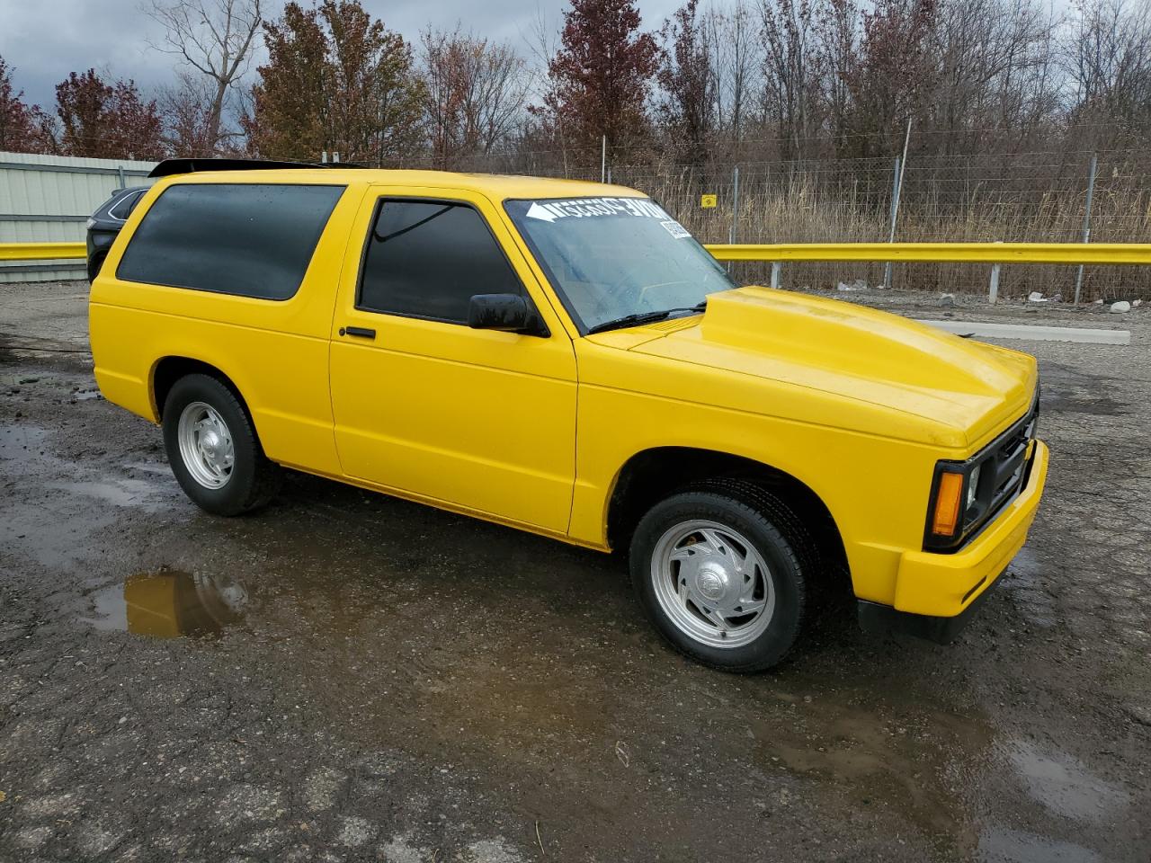 1990 Chevrolet Blazer VIN 1GNCS18ZXL8126234 photo 4