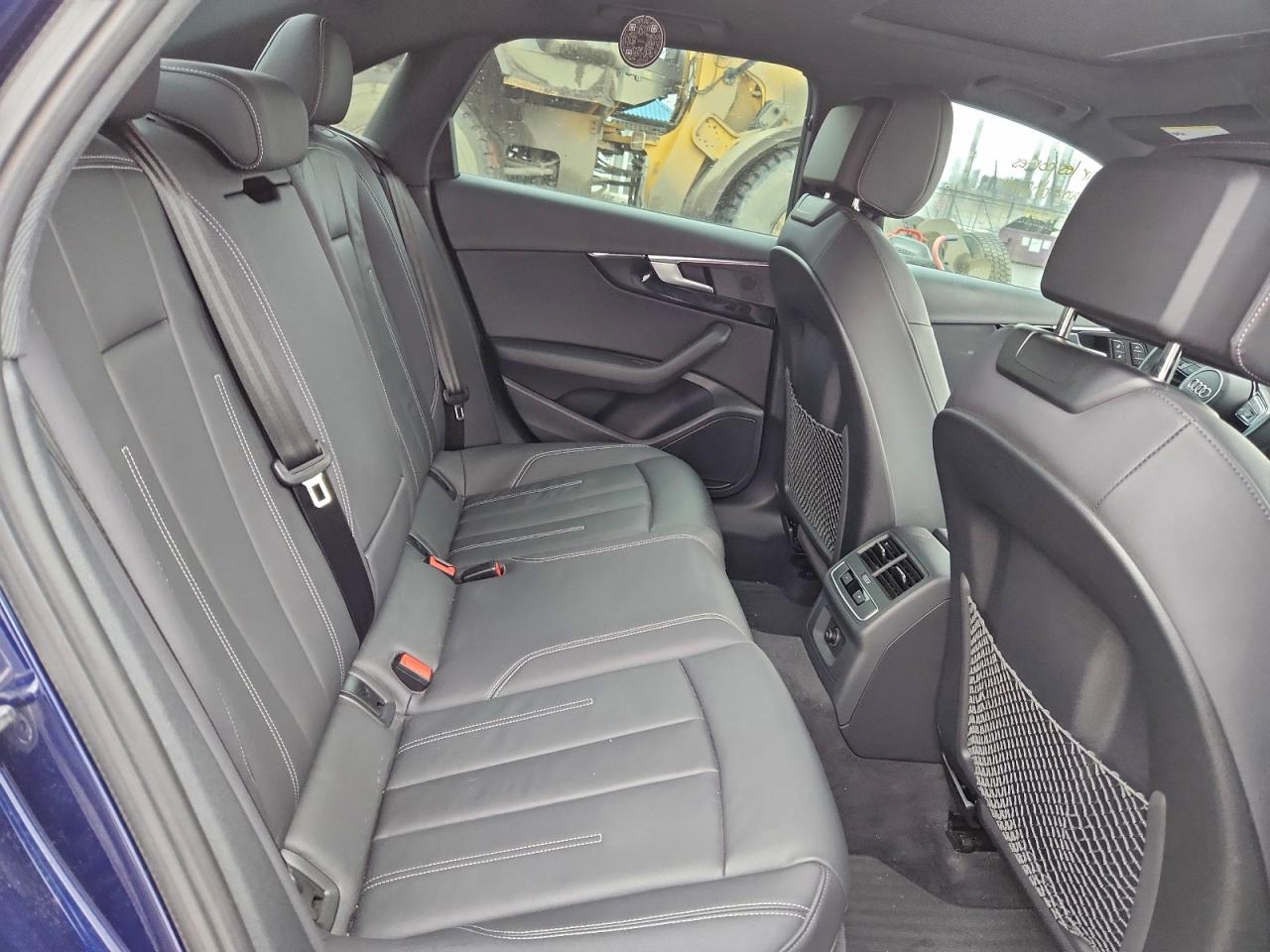 2023 Audi A4 VIN WAUAAAF48PN013218 photo 10