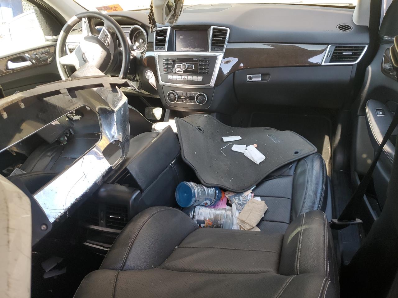 2015 M-class VIN 4JGDA5HB4FA531511 photo 8