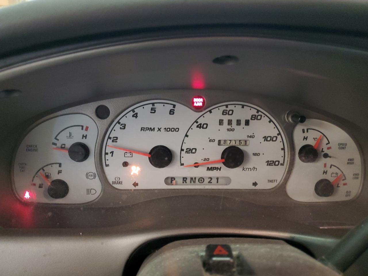 2001 Ford Explorer VIN 1FMZU77E71UB57567 photo 9