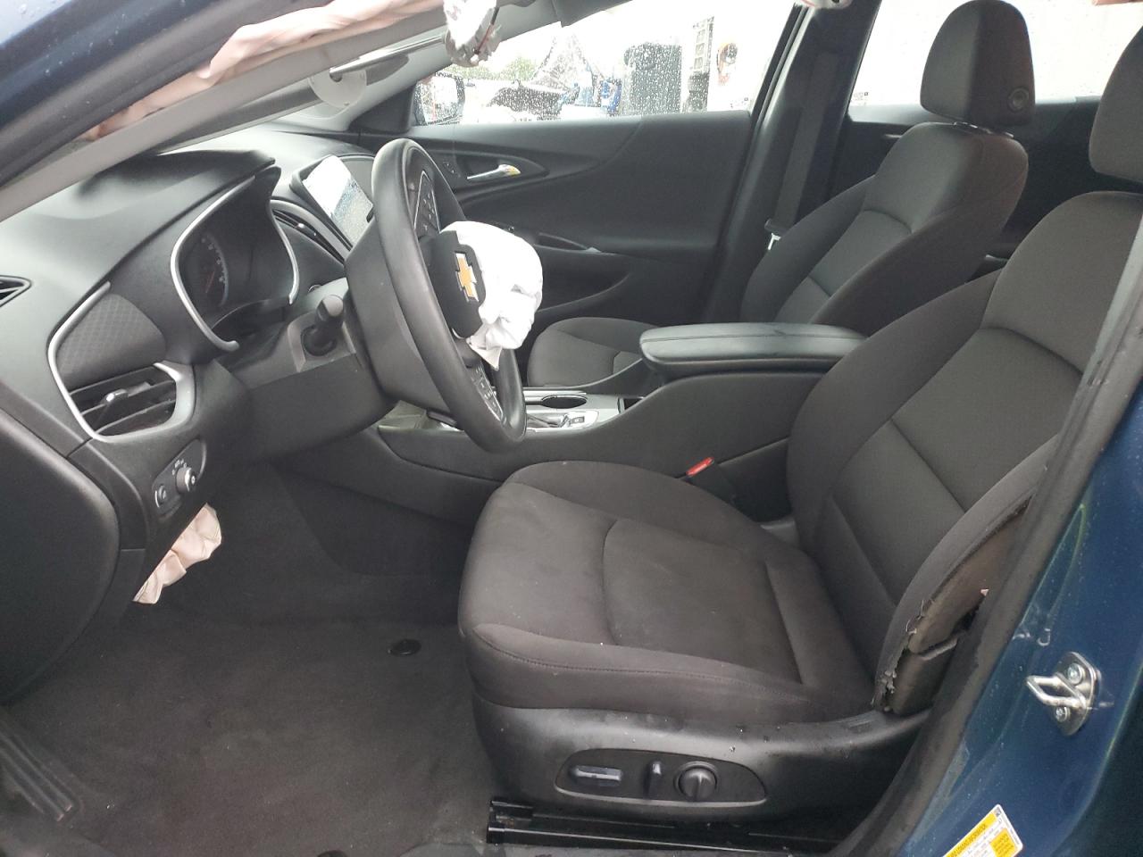 2024 Chevrolet Malibu VIN 1G1ZD5ST7RF138668 photo 7