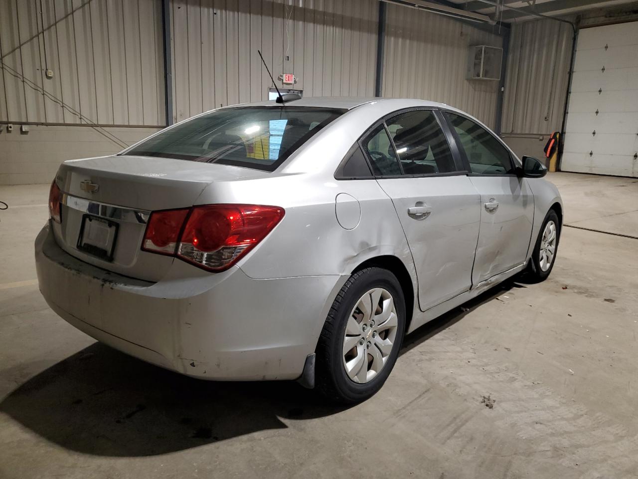 2016 CHEV Cruze VIN 1G1PC5SH7G7147206 photo 3