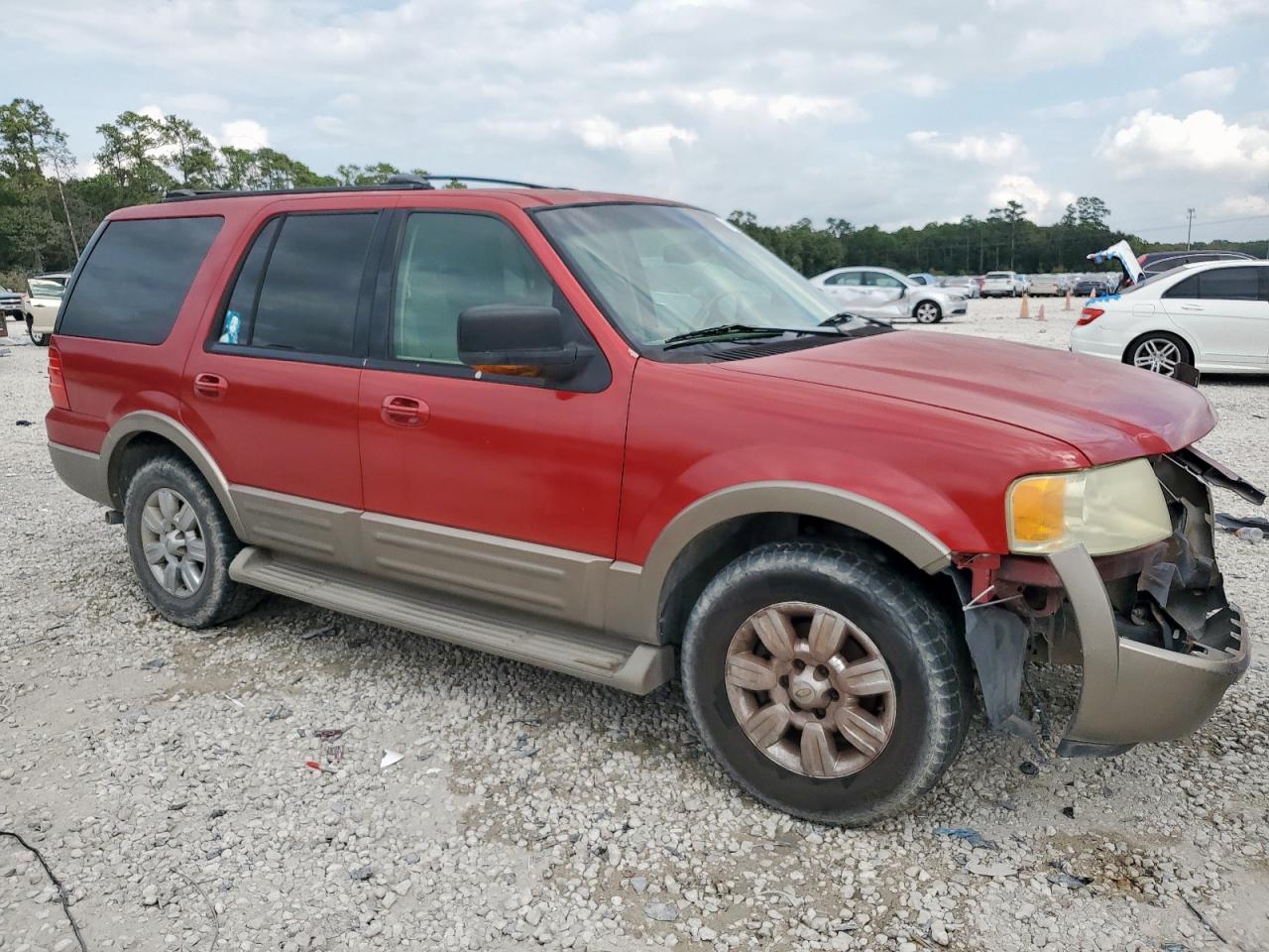 2003 Ford Expedition VIN 1FMPU17L03LC25056 photo 4