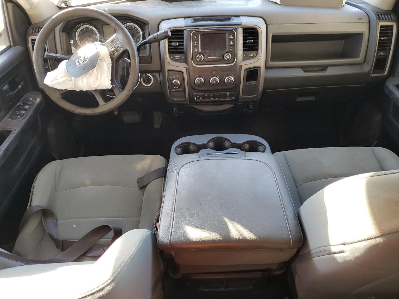 2017 Ram All models VIN 3C6UR5CJ9HG702437 photo 8