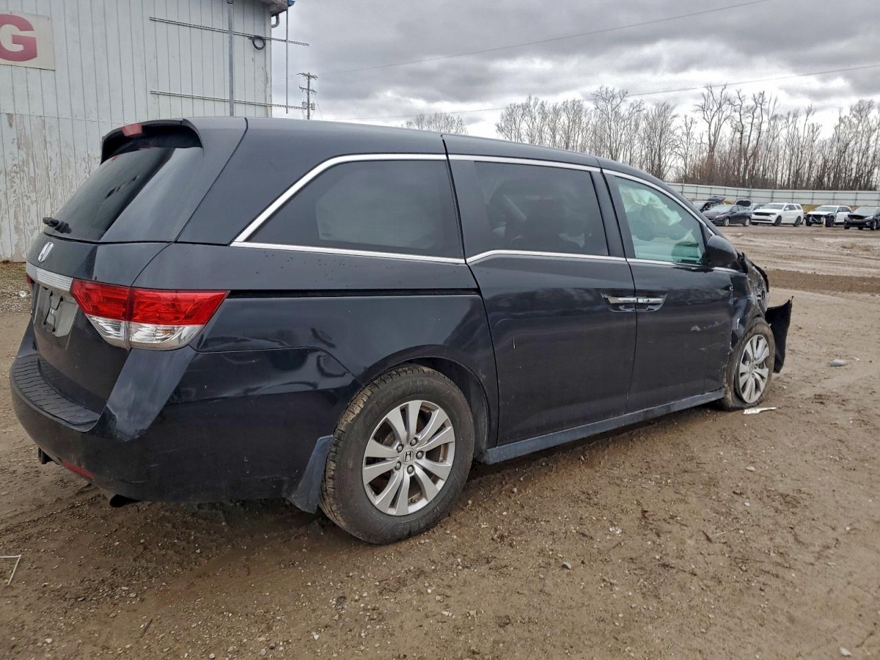 2014 HONDA All models VIN 5FNRL5H66EB102609 photo 3