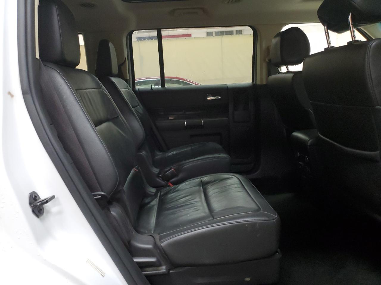 2019 Ford Flex VIN 2FMHK6C82KBA02492 photo 11