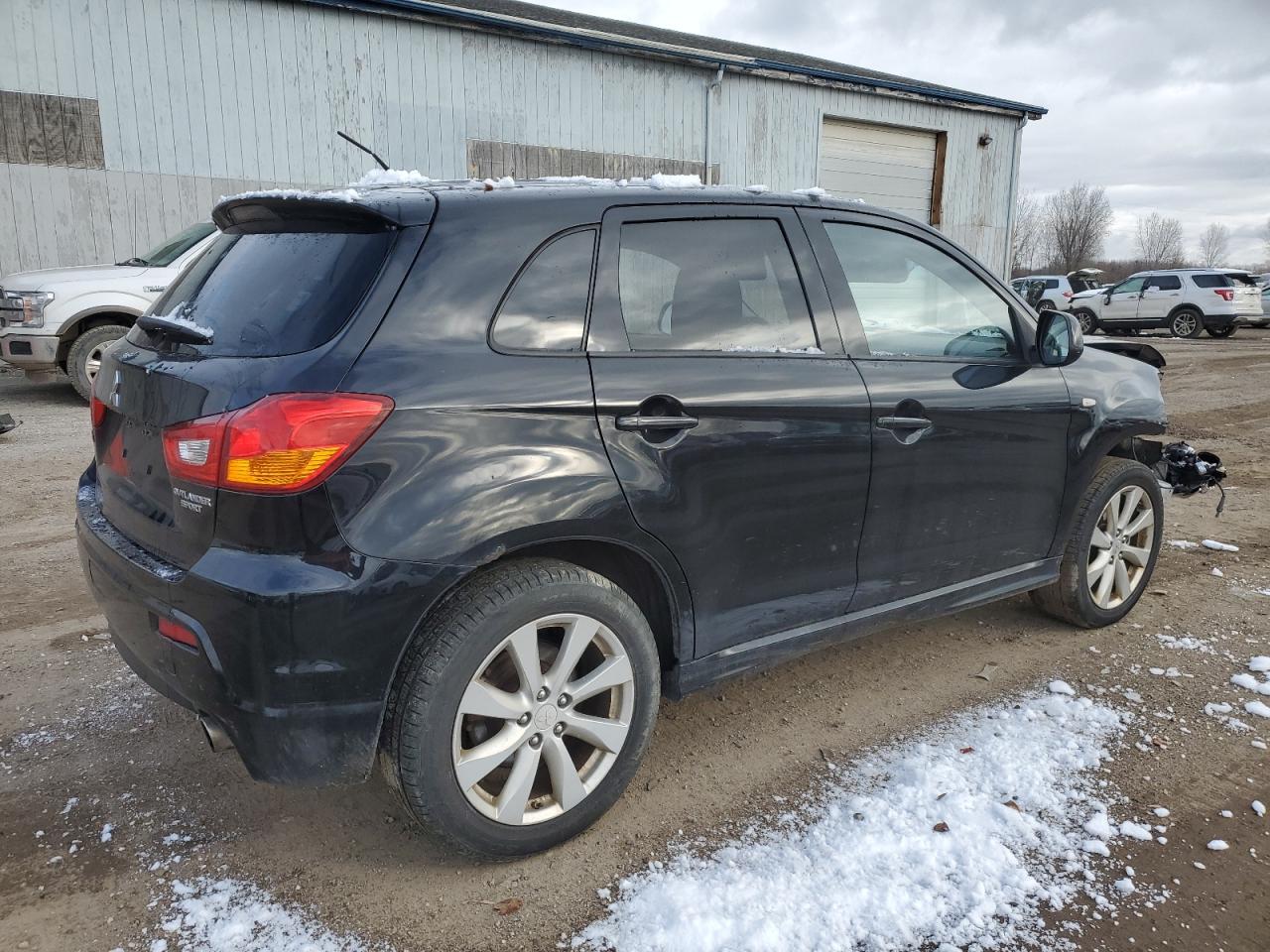 2012 Mitsubishi Outlander VIN JA4AR4AU7CZ003572 photo 3