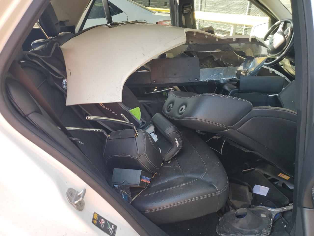 2015 M-class VIN 4JGDA5HB4FA531511 photo 11