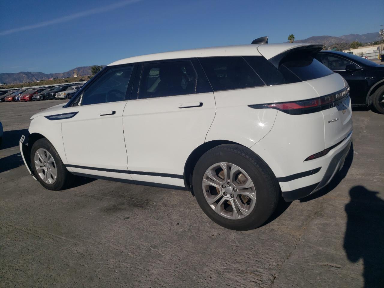 2023 Land Rangerover VIN SALZJ2FX3PH203618 photo 2