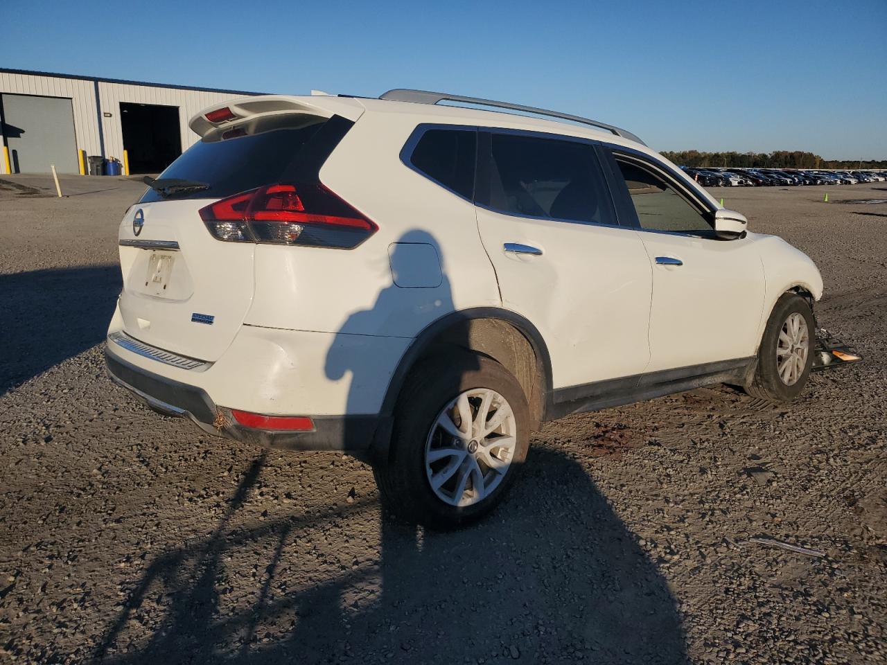 2019 Nissan Rogue VIN 5N1AT2MT8KC798952 photo 3