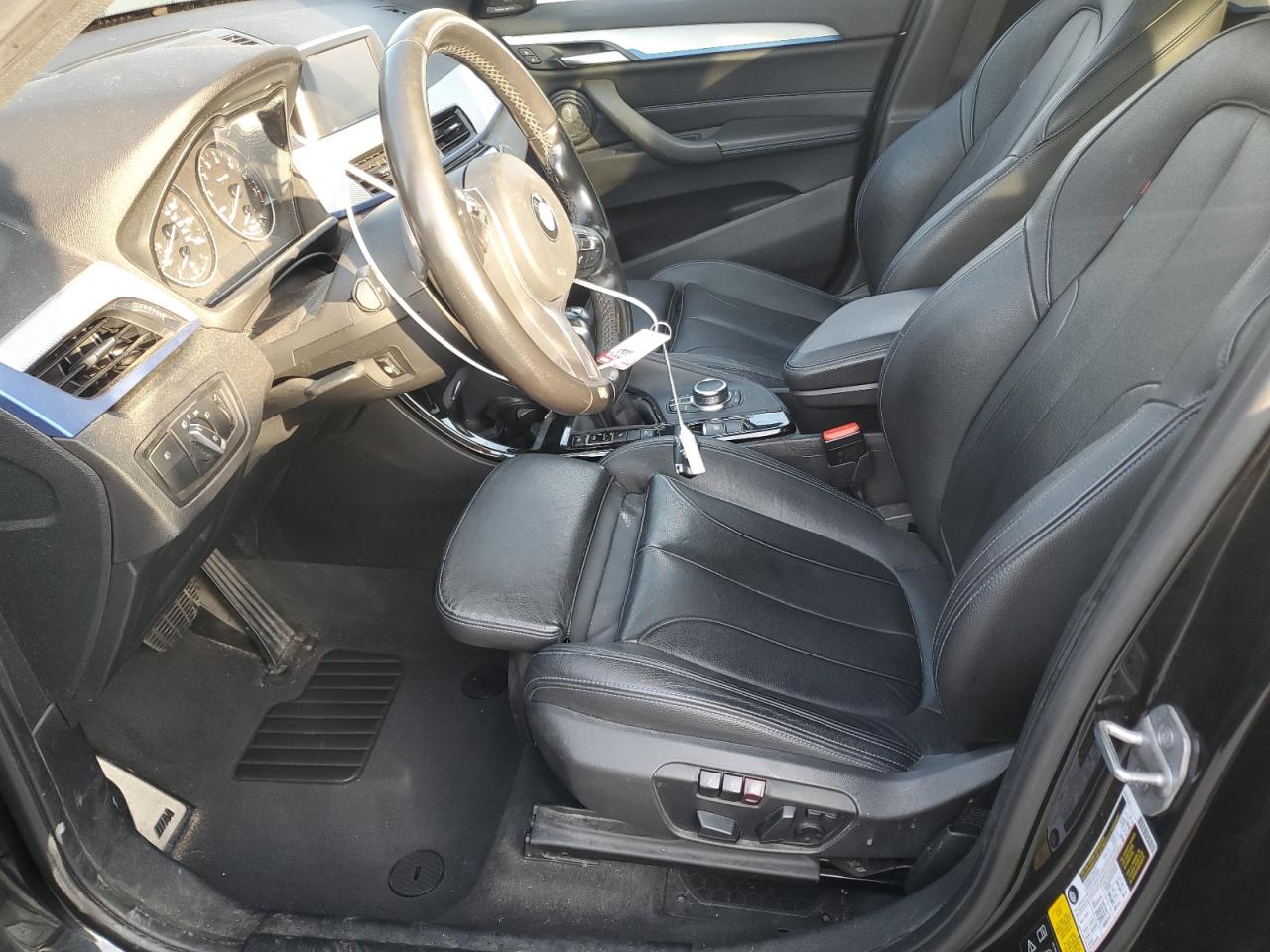 2017 BMW X1 VIN WBXHT3C31H5F72345 photo 7