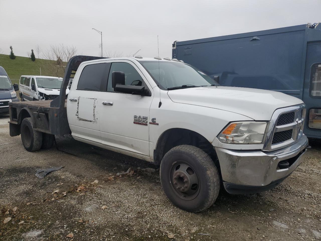 2018 RAM 3500 VIN 3C63RRHL6JG401014 photo 4