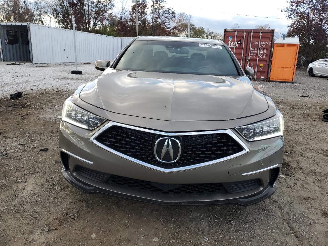 2018 Acura RLX VIN JH4KC1F51JC000984 photo 5