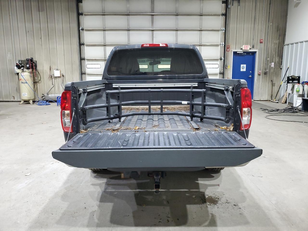 2013 Nissan Frontier VIN 1N6AD0EV8DN743640 photo 6