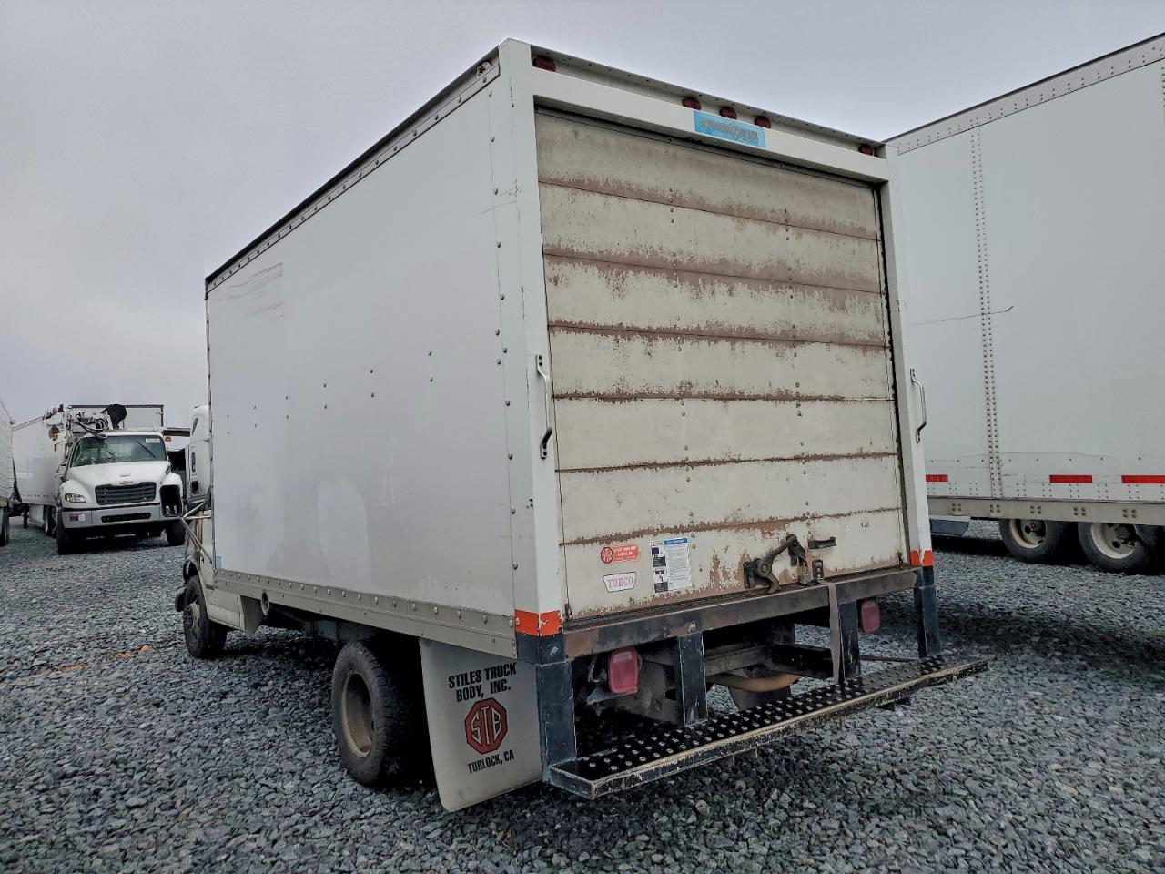 2002 Chevrolet All models VIN 1GBJG31R821107328 photo 2