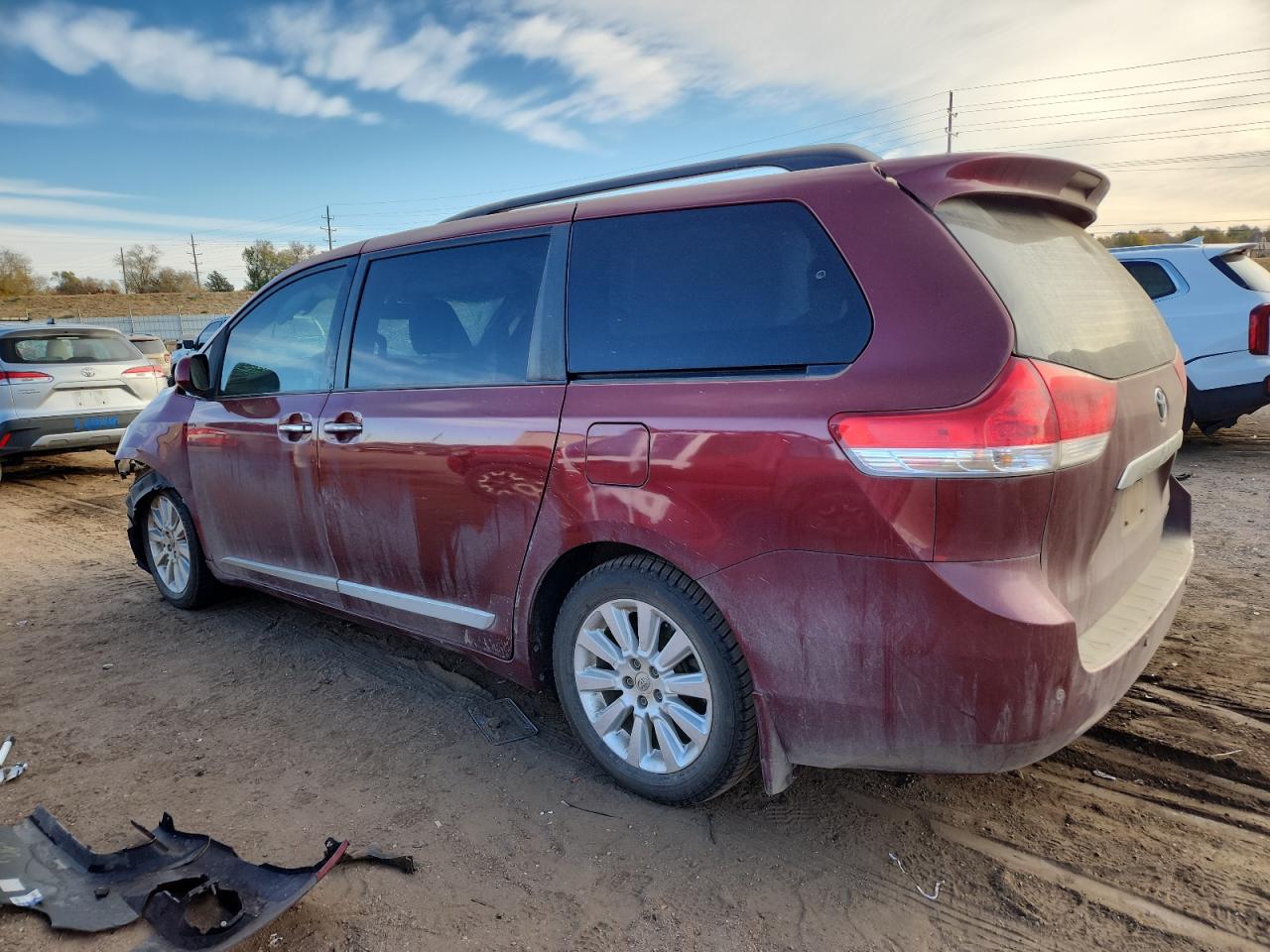 2012 Toyota All models VIN 5TDYK3DC1CS204066 photo 2