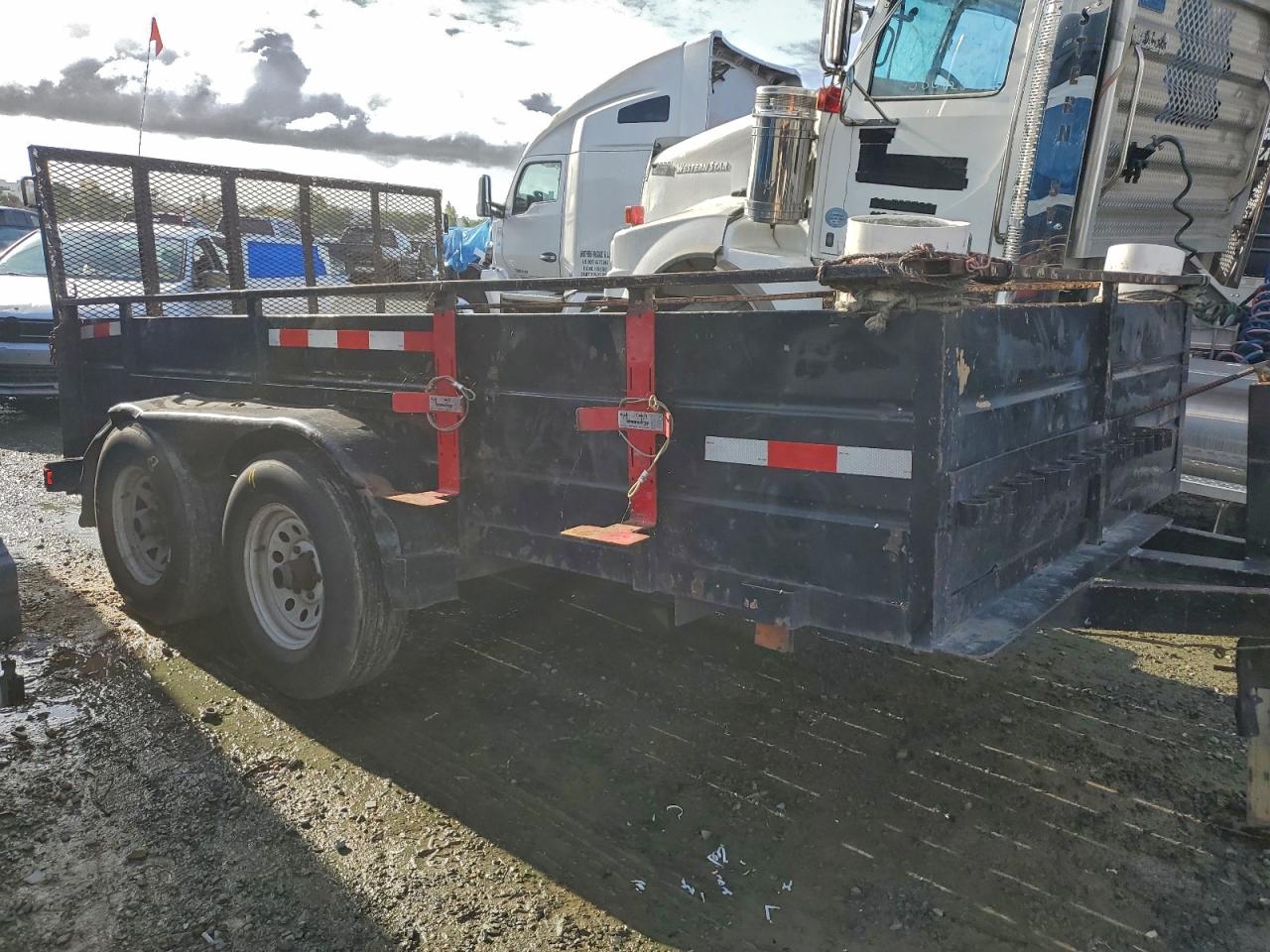 2004 UTILITY All models VIN 4A6UC122541214639 photo 9