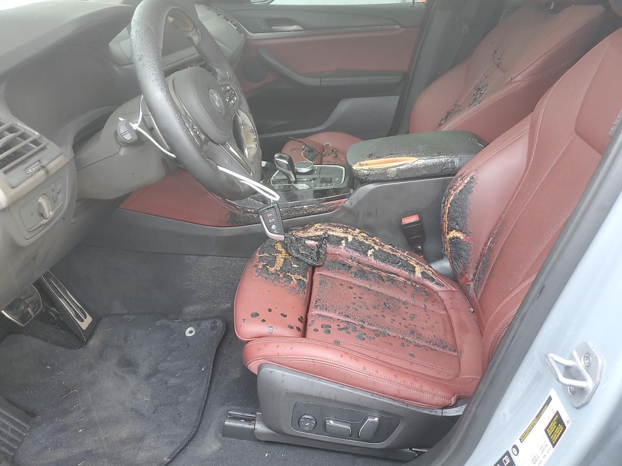 2025 BMW X4 VIN 5UX33DT05S9Y39503 photo 7